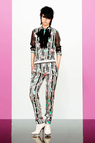 Look 14
